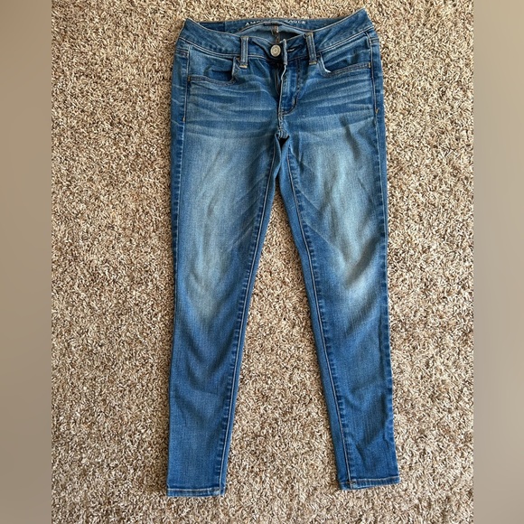 American Eagle Traditional Blue Skinny Jeans - Size 2 Short - Picture 2 of 6
